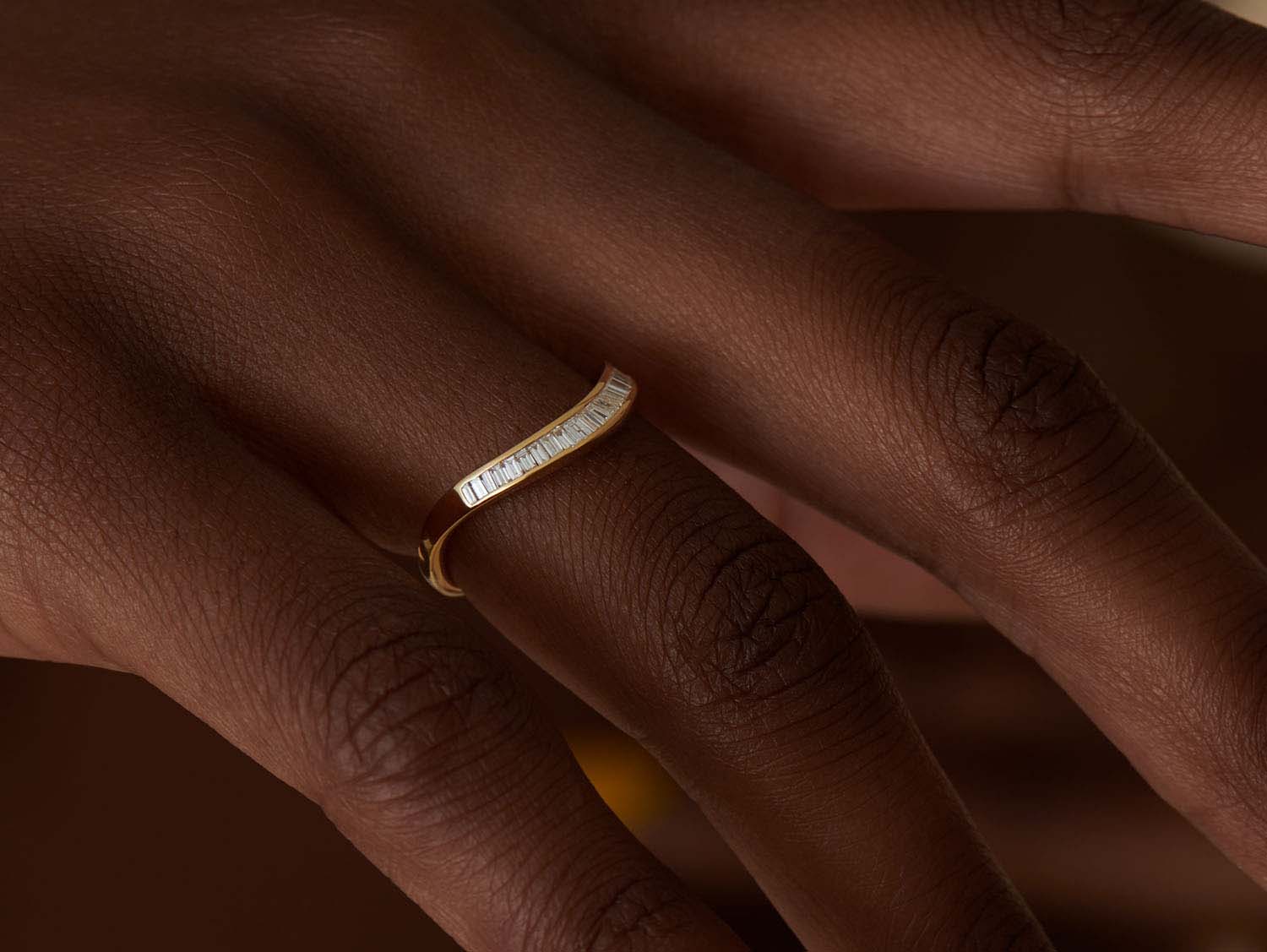 Curved Baguette Diamond Wedding Band