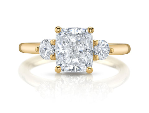 Round Brilliant Diamond Engagement Ring