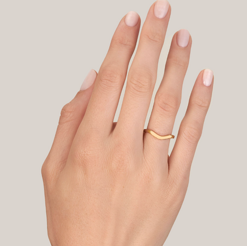 Curved "Grace" Wedding Band in 18K Yellow Gold