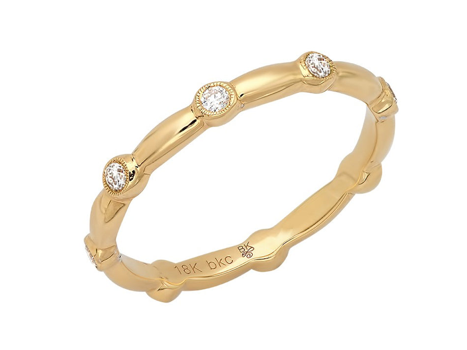 Bezel Diamond Wedding Band in Yellow Gold