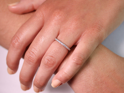 Round Brilliant Diamond Wedding Band in White Gold