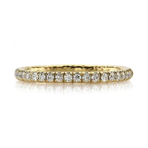 Vintage-Style Diamond Scalloped Wedding Band in 18K Yellow Gold