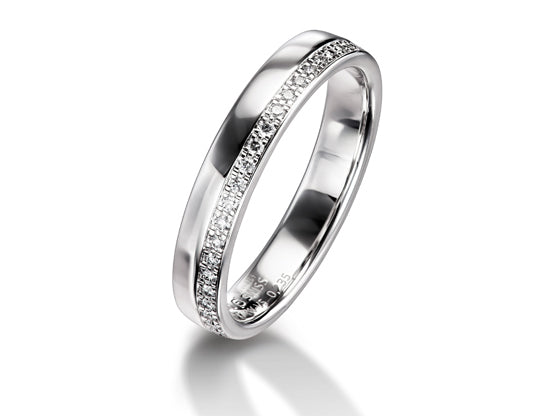 Round Brilliant Diamond Eternity Wedding Band in White Gold