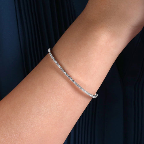 Diamond Bangle Bracelet in White Gold