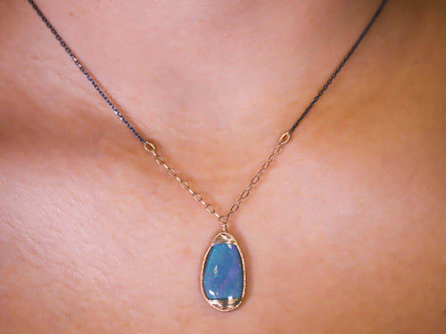 Opal Pendant with Cable Chain Link Necklace