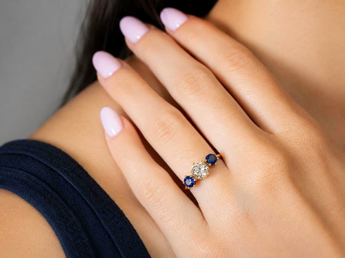 Antique Art Deco Sapphire and Diamond Engagement Ring