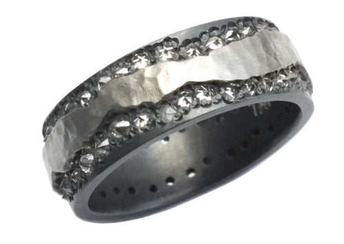 Inverted Diamond and Platinum Men's Wedding Band