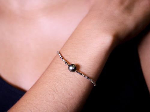 Tahitian Pearl with Gemstone Beaded Bracelet