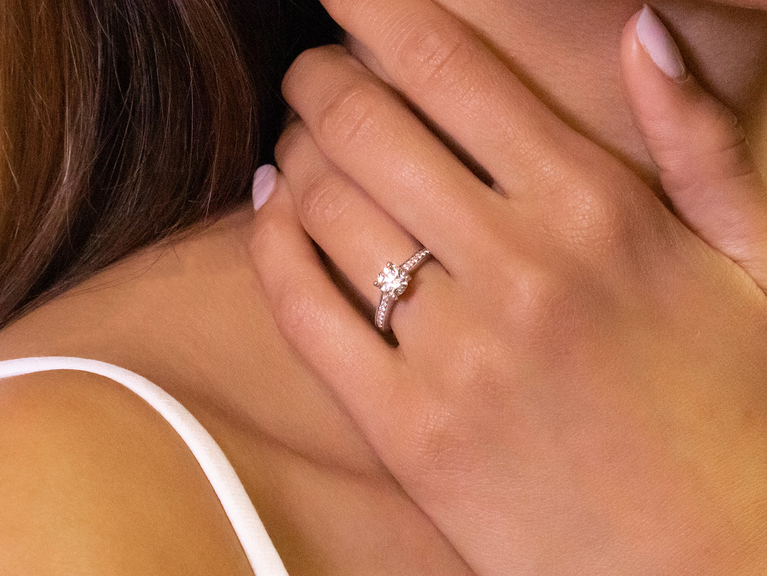 The Advantages of a Custom Diamond Engagement Ring