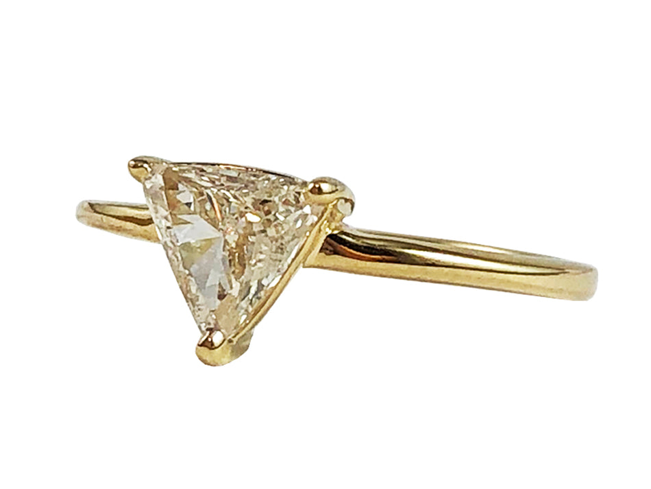 Trilliant diamond ring Clearance