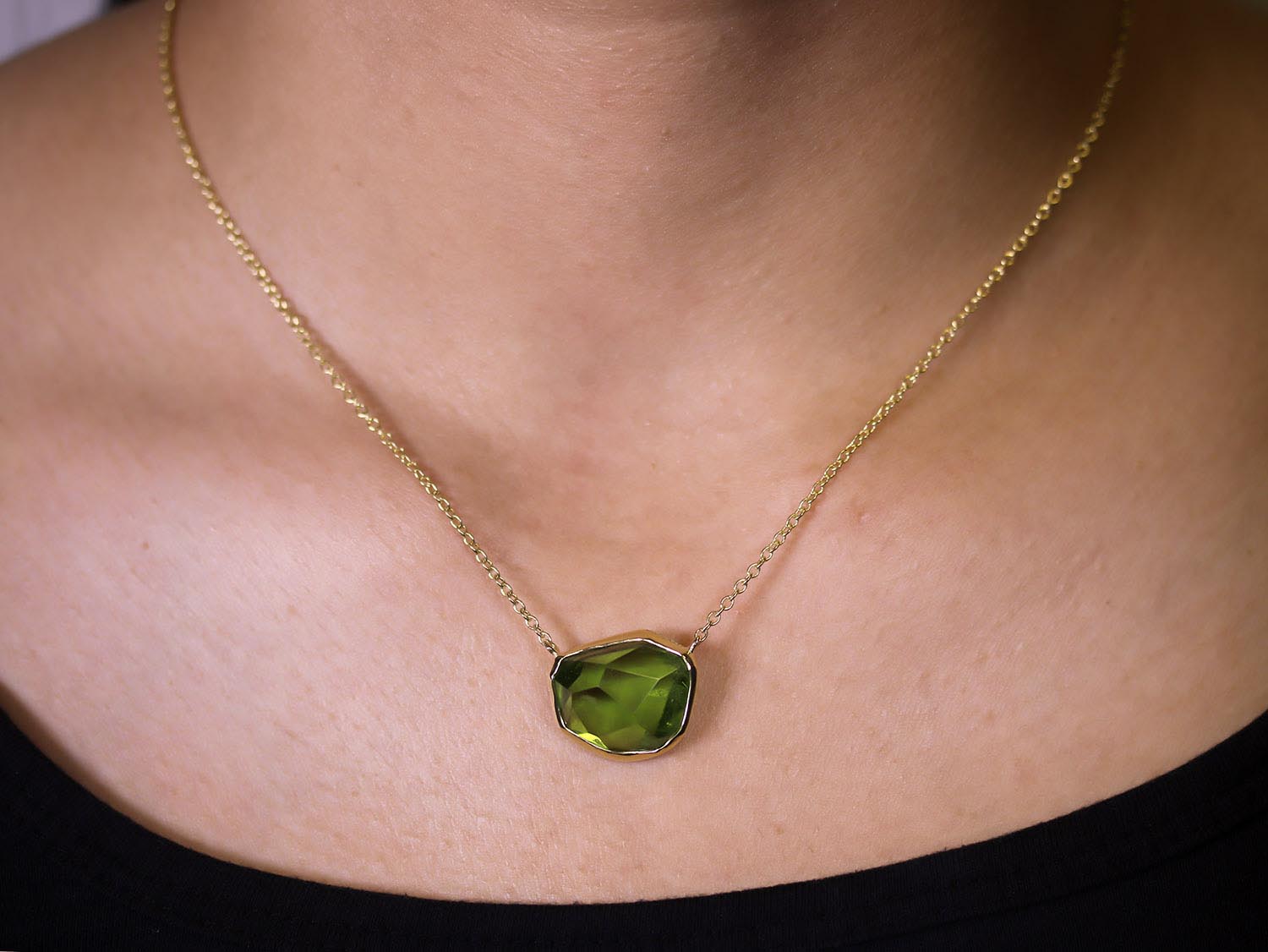 Freeform Peridot Pendant Necklace in 18K Yellow Gold